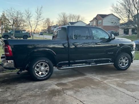 Used 2022 RAM 2500 Laramie image 2