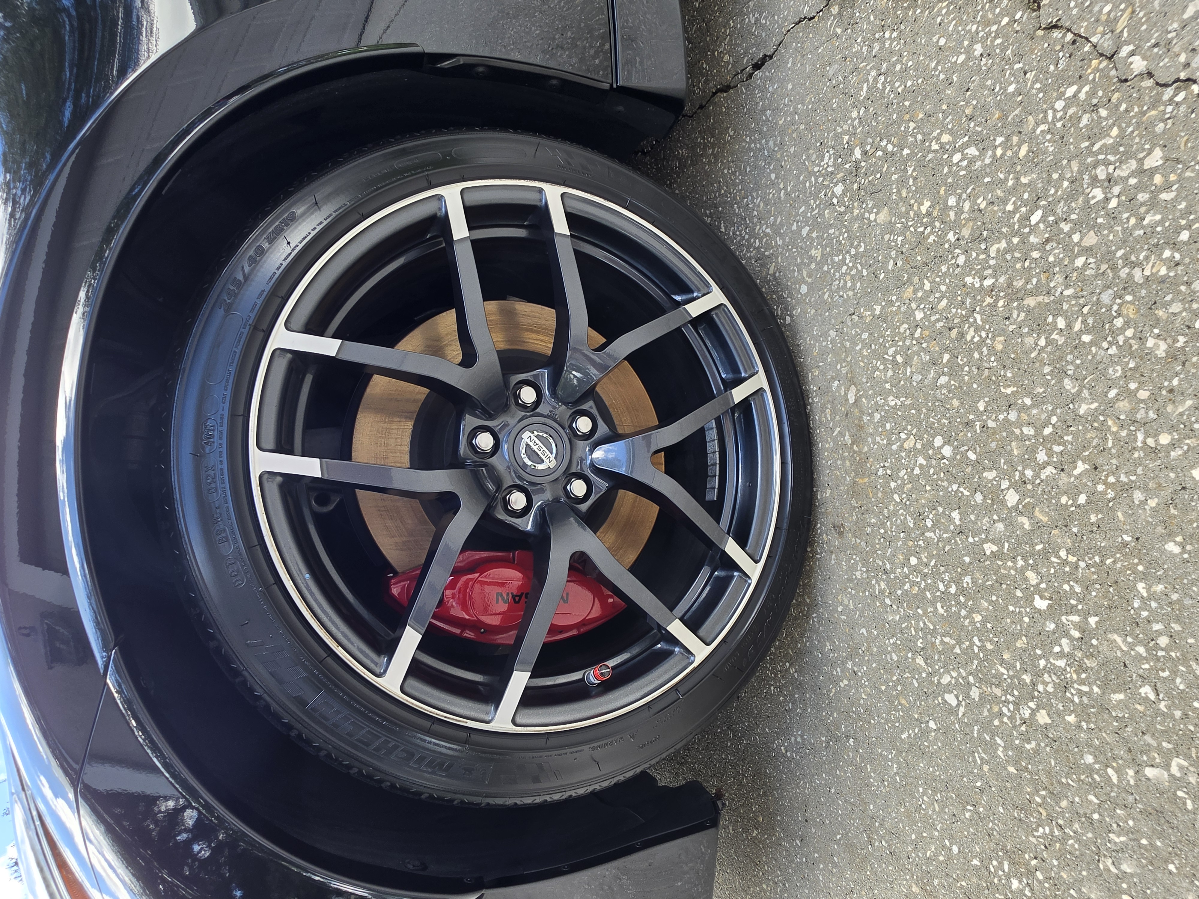 Used 2015 Nissan 370Z NISMO RWD image 8