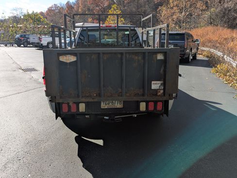 Used 2013 GMC Sierra 1500 W/T w/ Work Truck Plus Package image 10