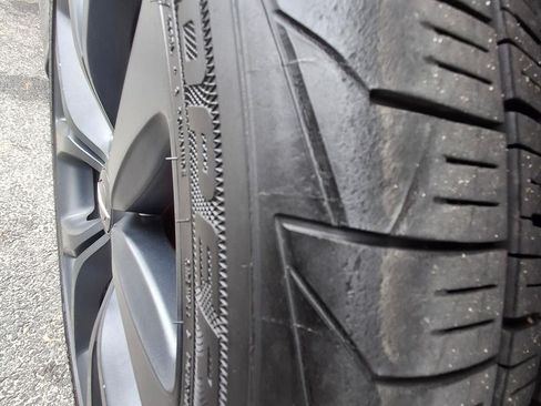 Used 2015 Chrysler 200 S w/ Navigation & Sound Group I image 12