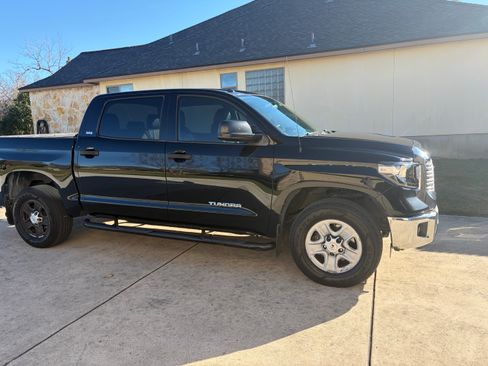 Used 2014 Toyota Tundra SR5 image 5