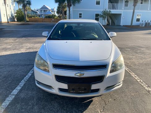 Used 2010 Chevrolet Malibu LT FWD image 4