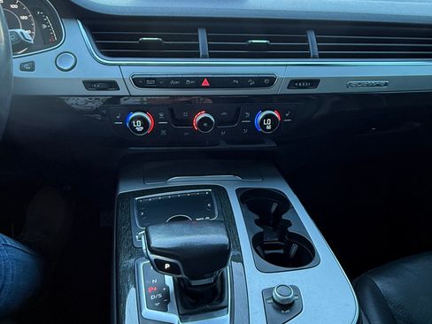 Used 2019 Audi Q7 2.0T Premium image 19