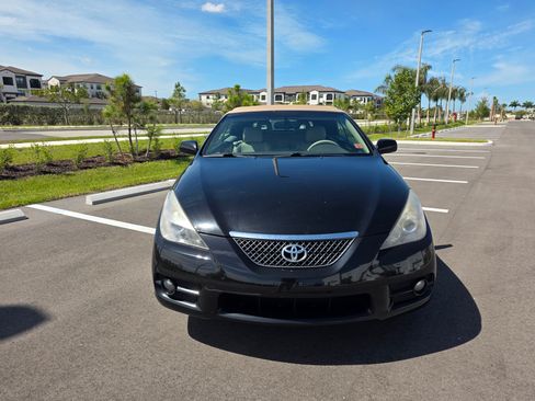 Used 2008 Toyota Solara SLE image 2