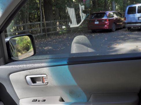 Used 2015 Honda Pilot EX image 9