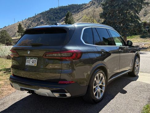Used 2023 BMW X5 xDrive45e w/ Climate Comfort Package image 10