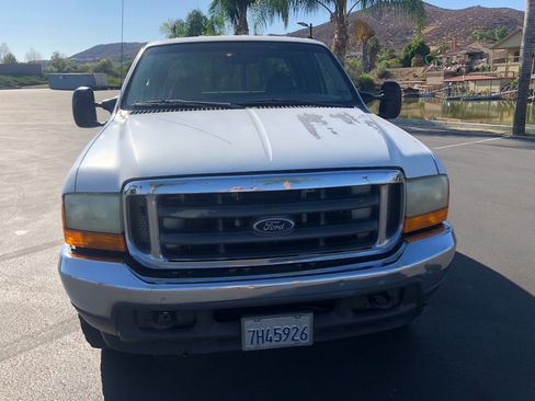 Used 2001 Ford F350 2WD Crew Cab Super Duty image 14