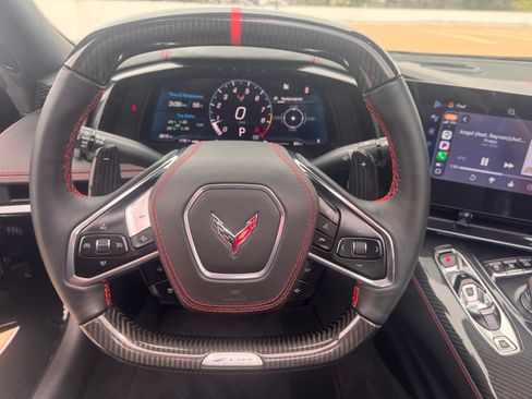 Used 2024 Chevrolet Corvette Z06 image 17