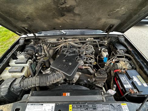 Used 2002 Ford Ranger 4x4 SuperCab image 9