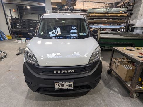 Used 2021 RAM ProMaster City Tradesman FWD image 2