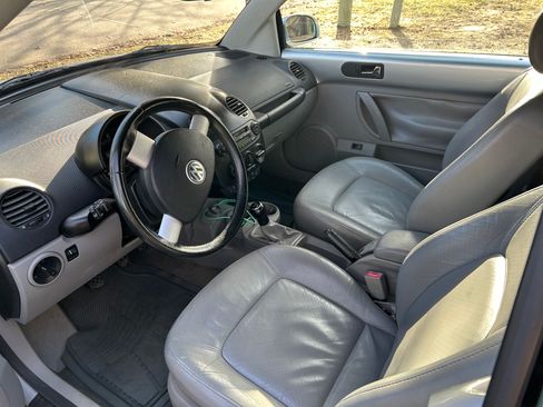 Used 2003 Volkswagen Beetle GLS image 8