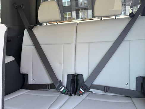 Used 2024 Hyundai Santa Fe SEL image 13