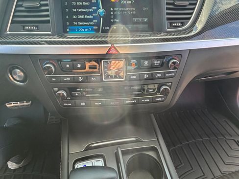 Used 2019 Genesis G80 3.3T Sport image 11