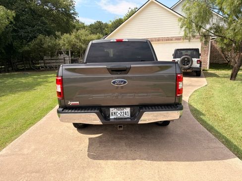 Used 2018 Ford F150 XLT RWD image 5