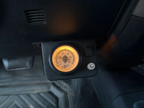 Used 2014 RAM 2500 Tradesman w/ Chrome Appearance Group image 12