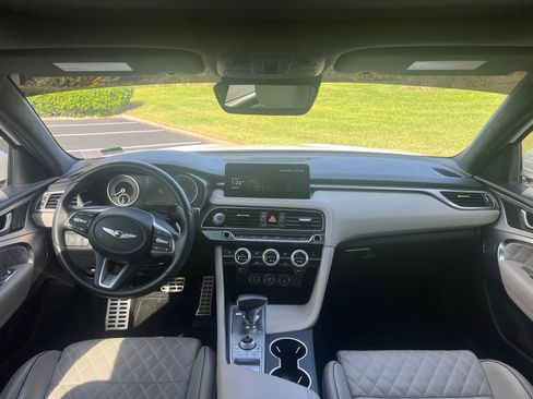 Used 2023 Genesis G70 3.3T w/ Sport Prestige Package image 12