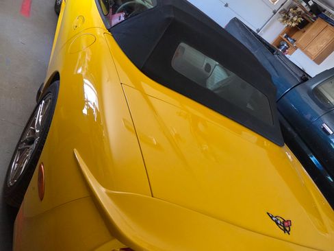 Used 2002 Chevrolet Corvette Convertible w/ Preferred Equipment Group2 image 8