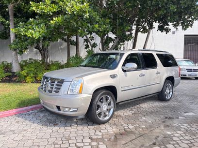 Used 2007 Cadillac Escalade ESV AWD w/ Information Package