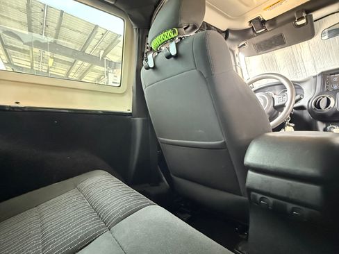 Used 2011 Jeep Wrangler Sport image 12