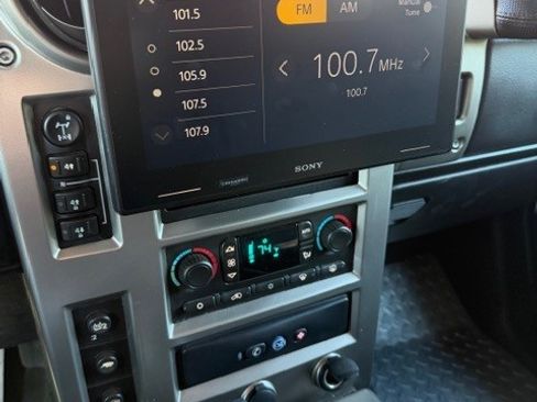 Used 2006 HUMMER H2 image 21