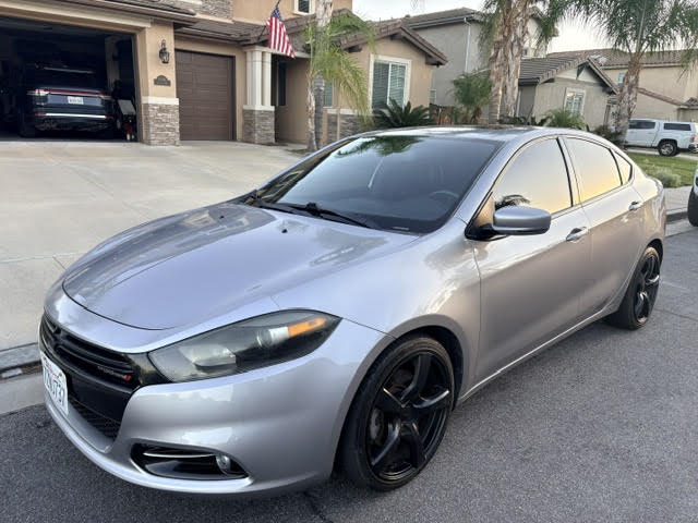 Used 2014 Dodge Dart GT w/ Sun/Sound Group FWD image 2