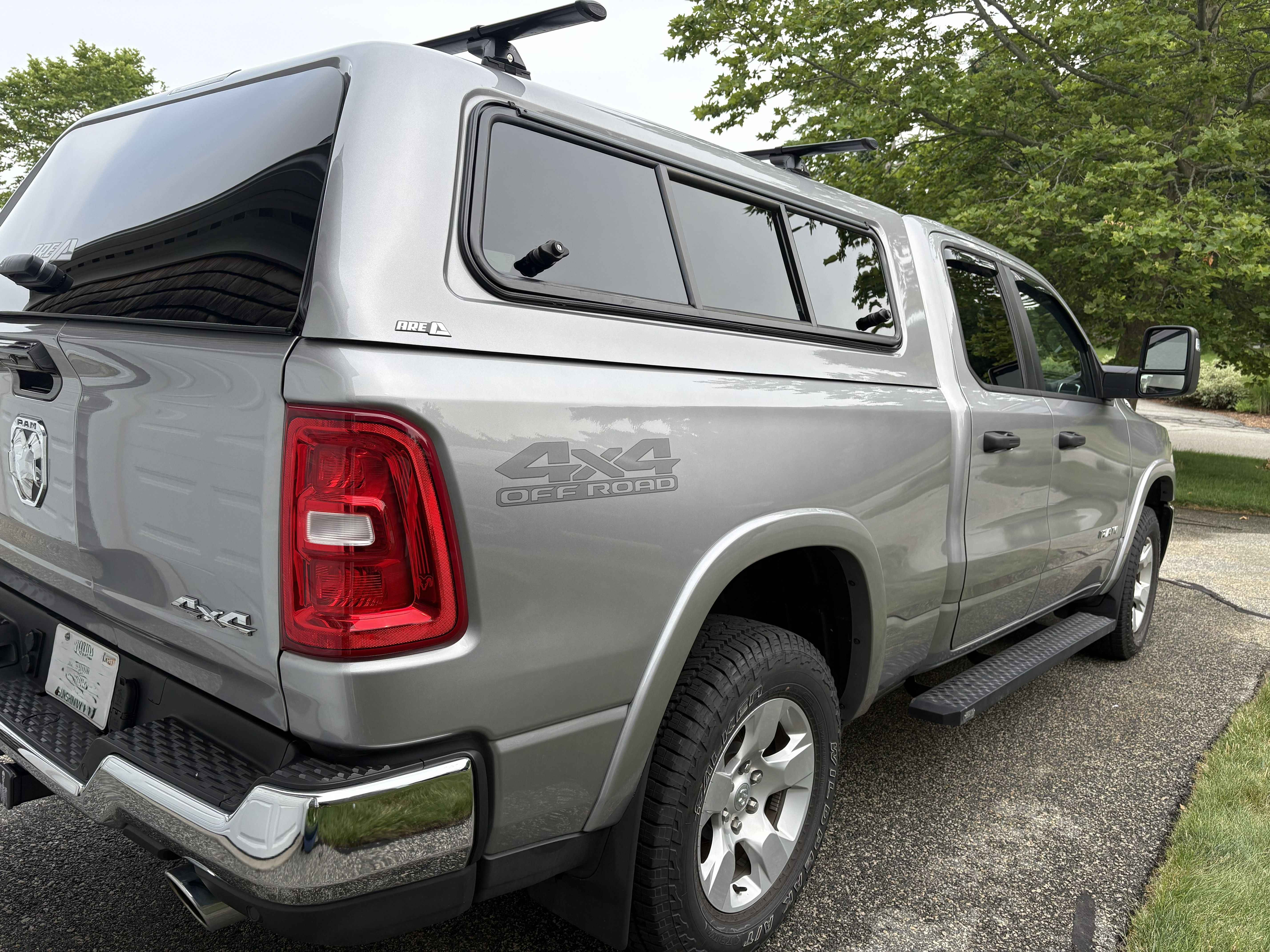Used 2025 RAM 1500 Big Horn AWD/4WD image 6