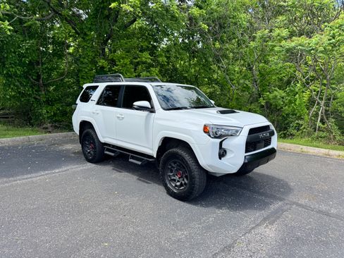 Used 2023 Toyota 4Runner TRD Pro image 9