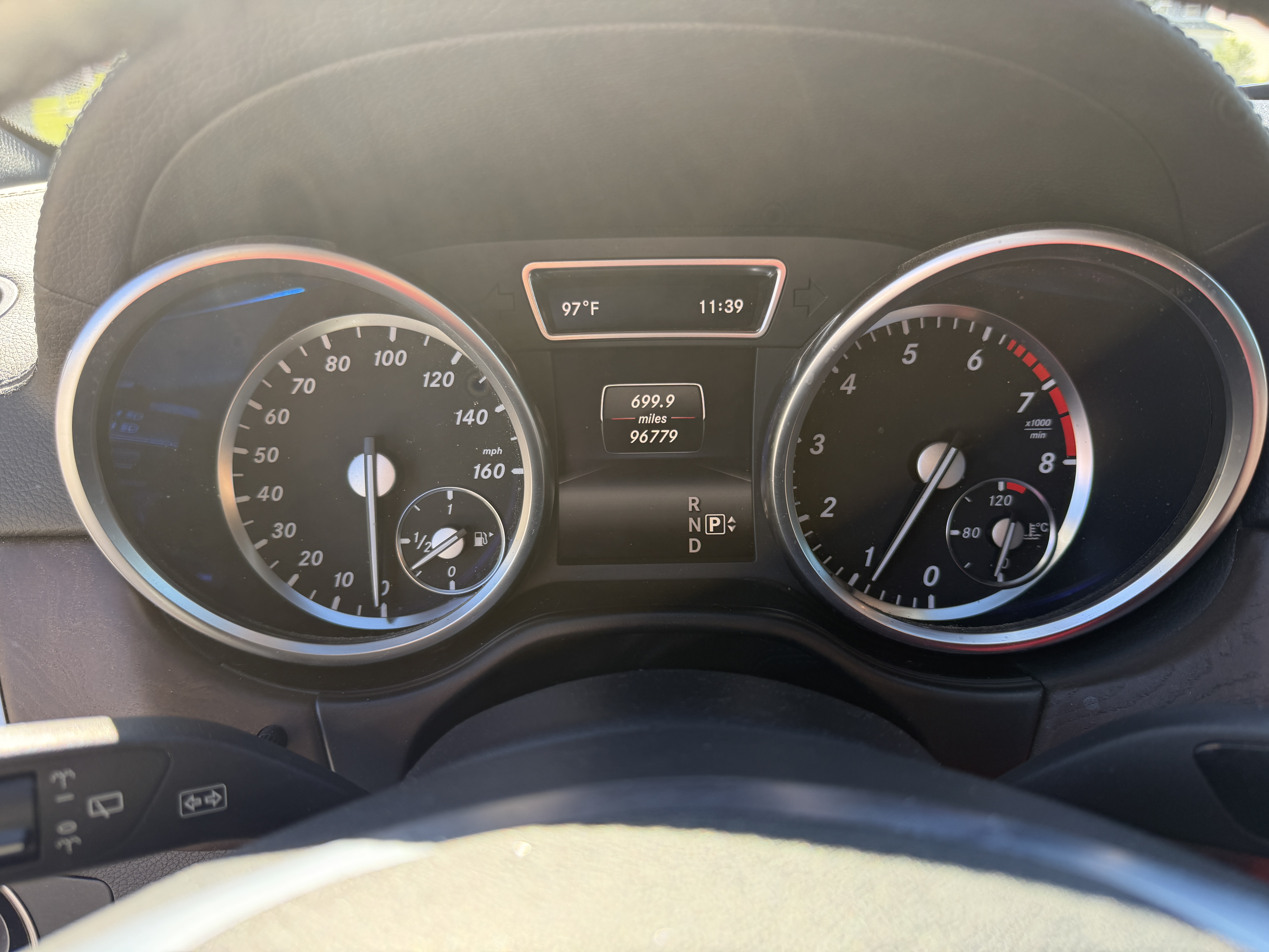 Used 2016 Mercedes-Benz GL 550 4MATIC image 17