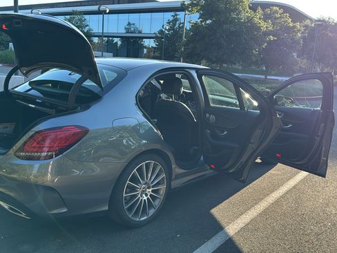 Used 2019 Mercedes-Benz C 300 Sedan image 21