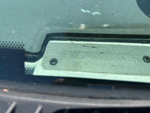 Used 2008 Ford E-250 and Econoline 250 image 11