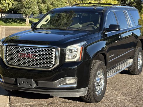 Used 2015 GMC Yukon XL Denali w/ Touring Package image 1