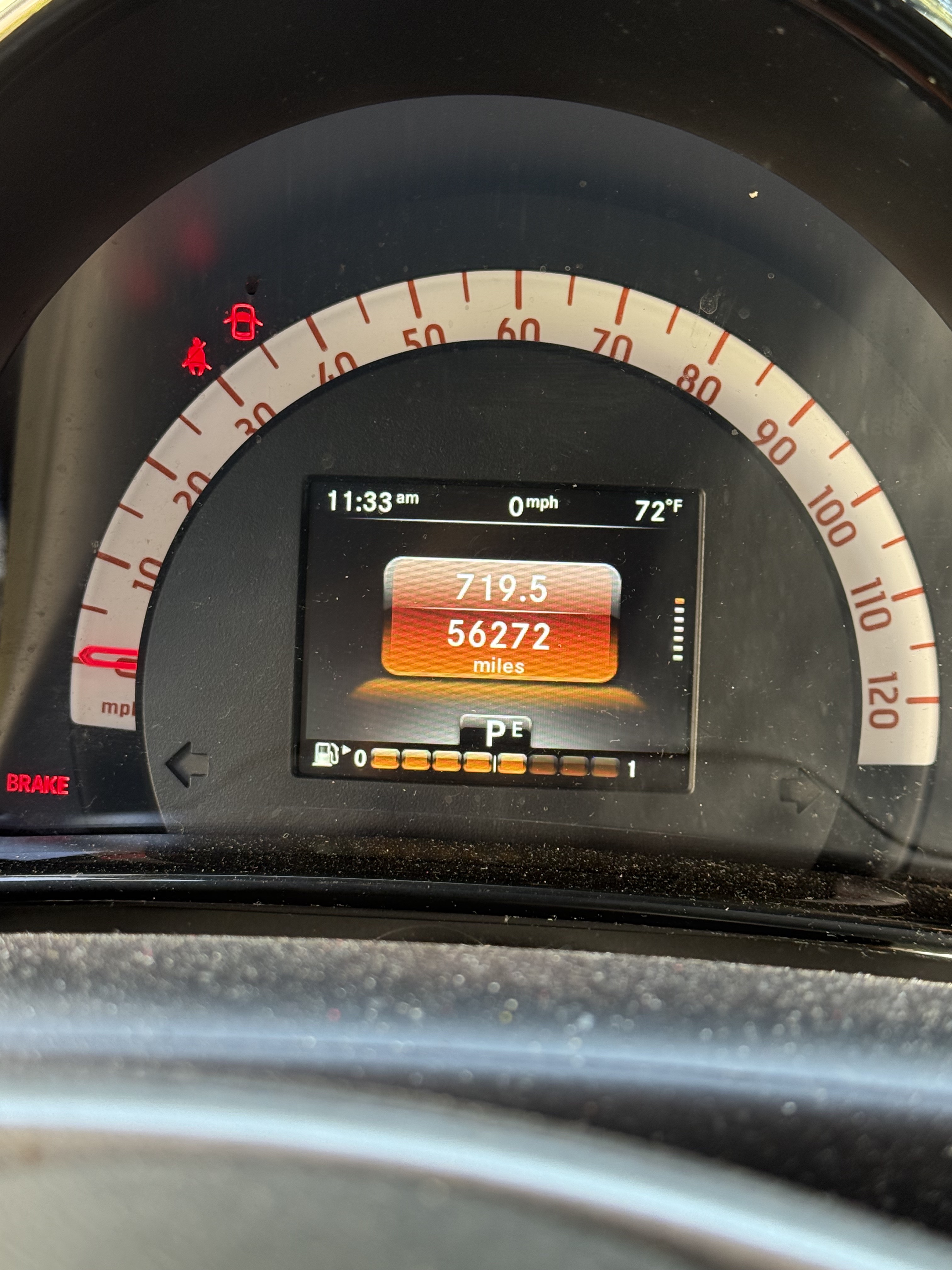 Used 2016 smart fortwo passion RWD image 4