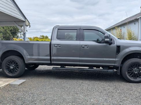 Used 2021 Ford F350 Lariat AWD/4WD image 5