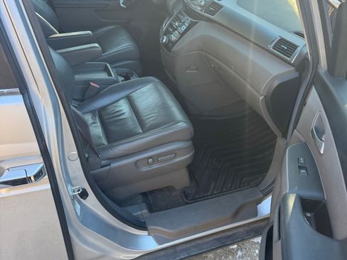Used 2012 Honda Odyssey EX-L image 5