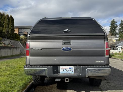 Used 2011 Ford F150 XLT w/ XLT Convenience Pkg image 5