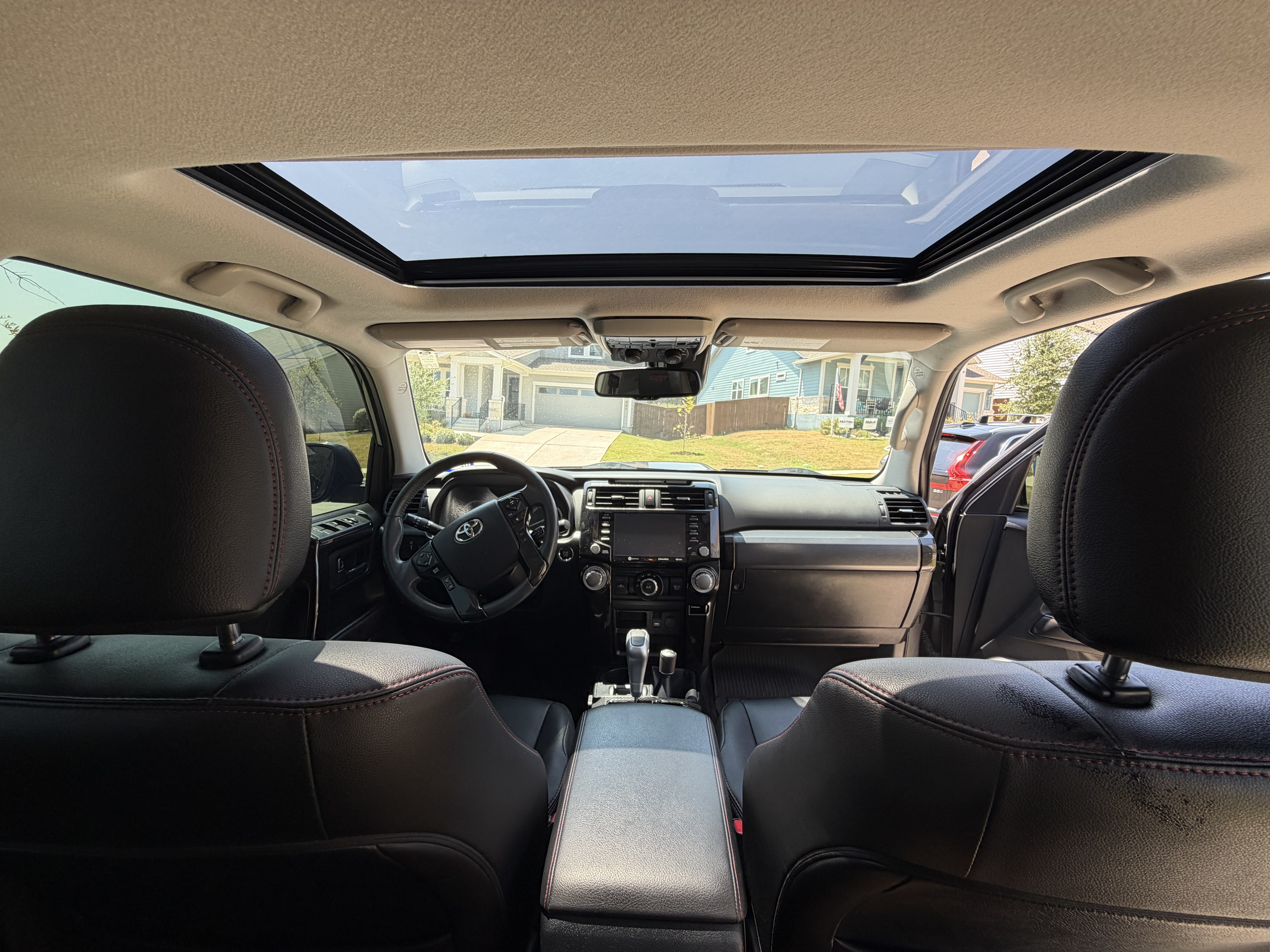 Used 2022 Toyota 4Runner TRD Off-Road Premium w/ Moonroof Package AWD/4WD image 12