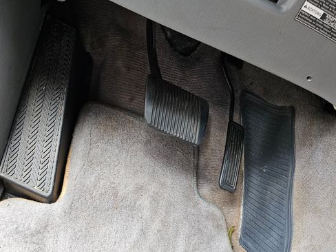 Used 2000 Toyota Land Cruiser image 29