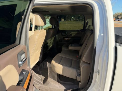 Used 2017 GMC Sierra 1500 SLT image 10