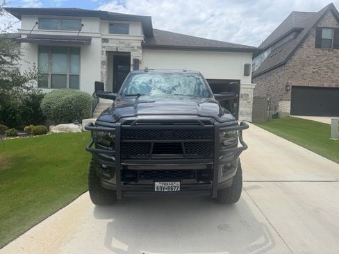 Used 2020 RAM 2500 Lone Star w/ Level 2 Equipment Group AWD/4WD image 1