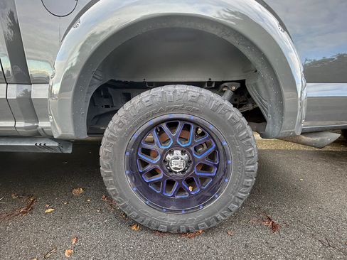 Used 2018 Ford F150 XLT w/ Equipment Group 302A Luxury image 17