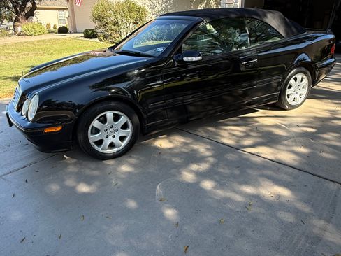 Used 2003 Mercedes-Benz CLK 320 Cabriolet image 13