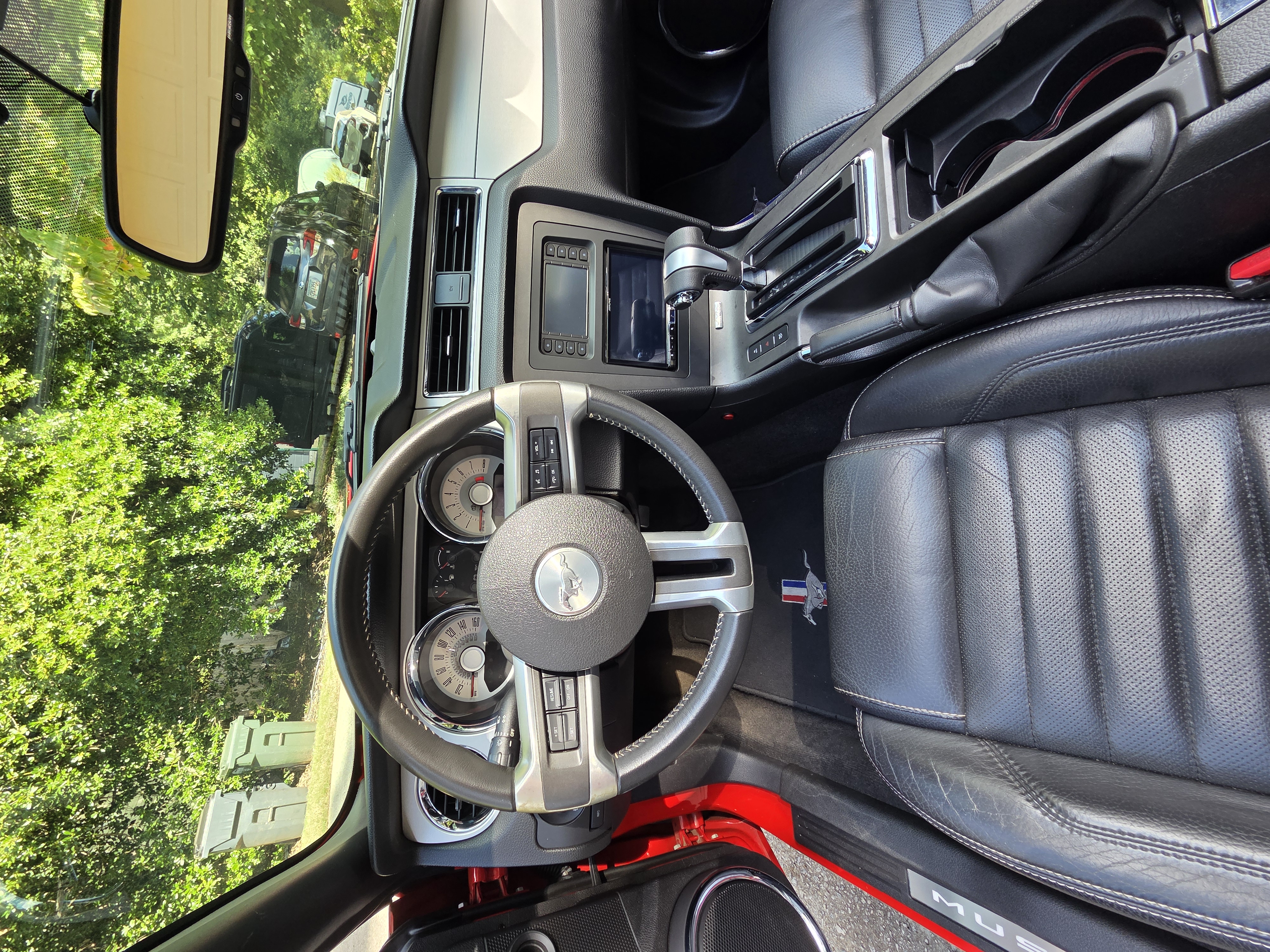 Used 2012 Ford Mustang Premium w/ Electronics Pkg RWD image 10