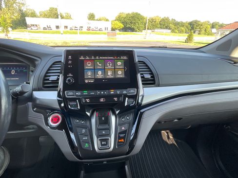 Used 2018 Honda Odyssey Elite image 19