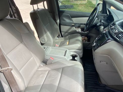Used 2015 Honda Odyssey EX-L image 8