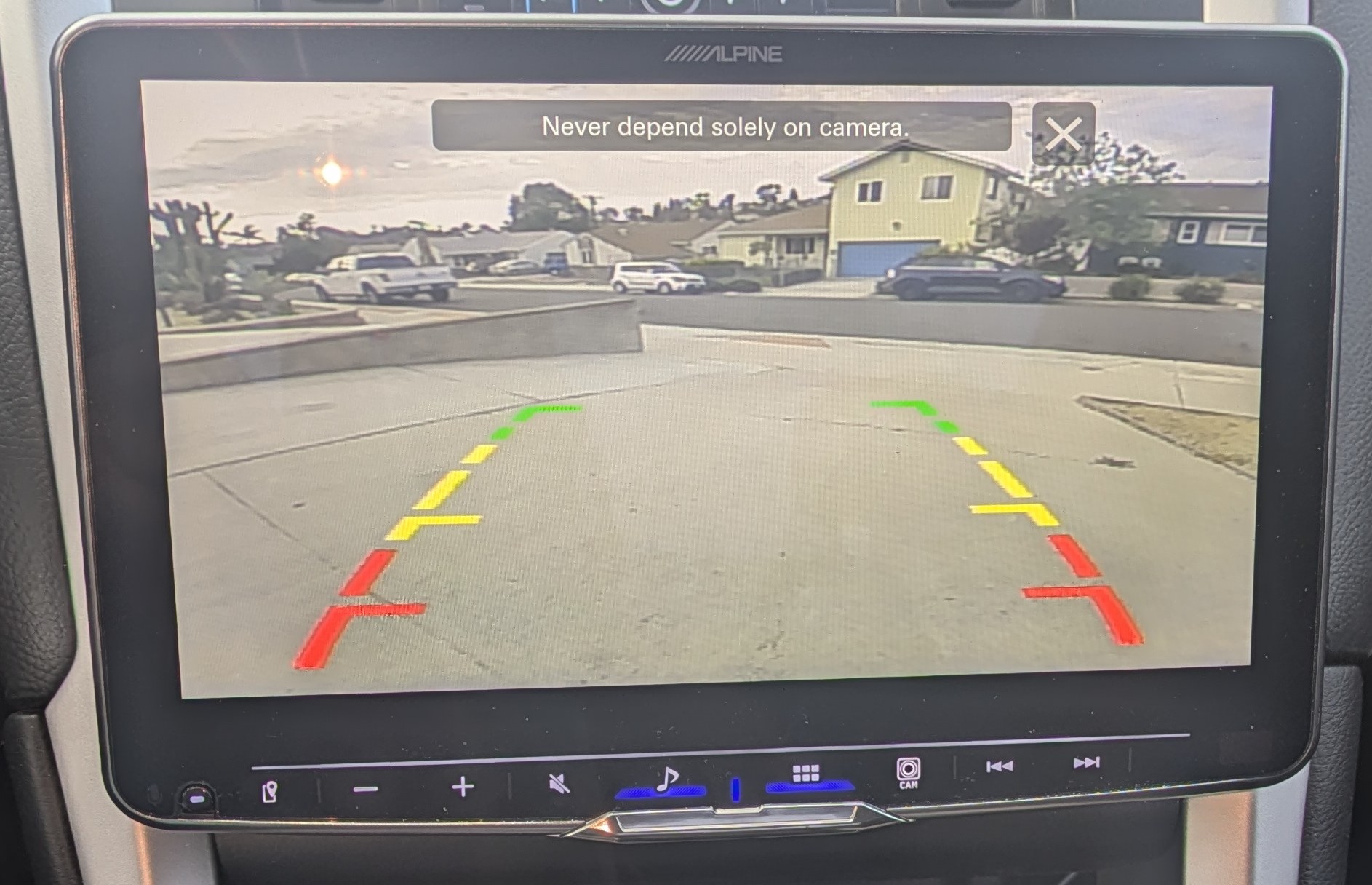 Used 2014 Ford Fusion SE FWD image 11