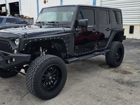 Used 2017 Jeep Wrangler Unlimited Sport w/ Quick Order Package 24S AWD/4WD image 5
