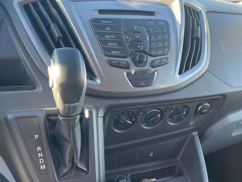 Used 2016 Ford Transit 350 XLT image 5