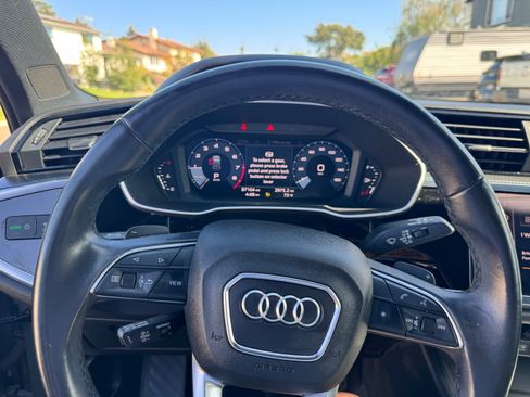 Used 2021 Audi Q3 2.0T Premium Plus w/ Premium Plus Package image 7