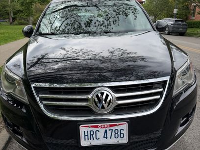 Used 2010 Volkswagen Tiguan SEL