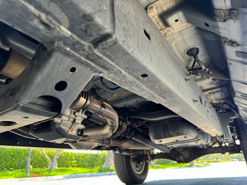 Used 2001 Toyota Tundra Limited image 19